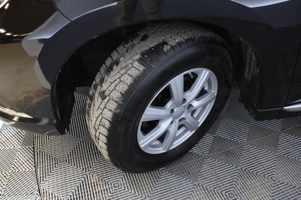 MITSUBISHI OUTLANDER PHEV 2016