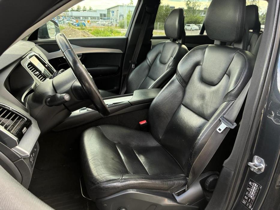 VOLVO XC90 2017