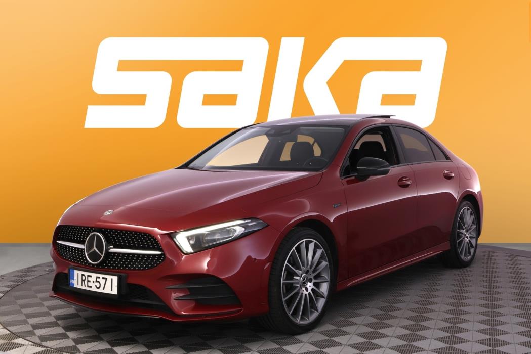 MERCEDES-BENZ A 2021