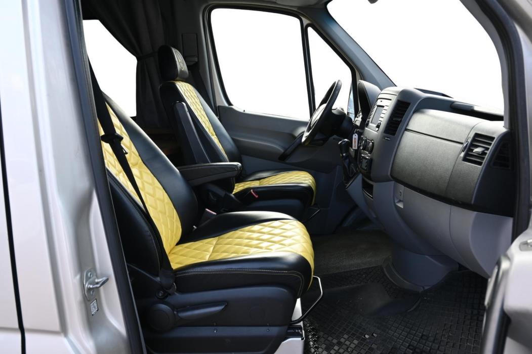 MERCEDES-BENZ Sprinter 2015