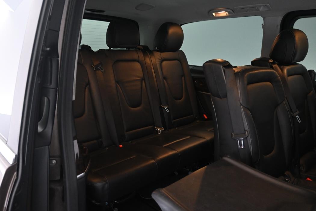 MERCEDES-BENZ V 2015