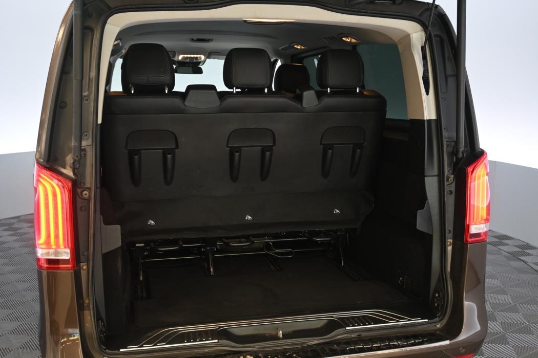 MERCEDES-BENZ V 2015