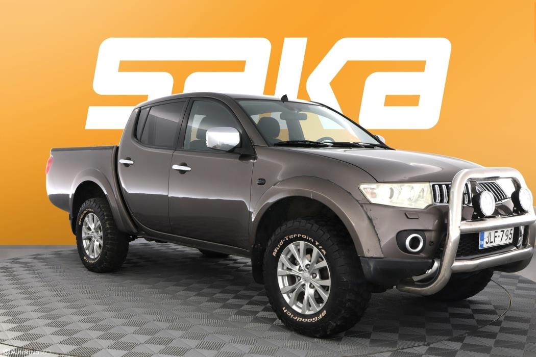 MITSUBISHI L200 2010