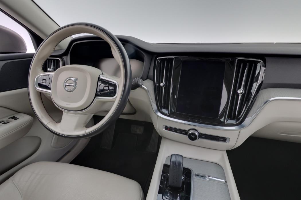 VOLVO V60 Cross Country 2021