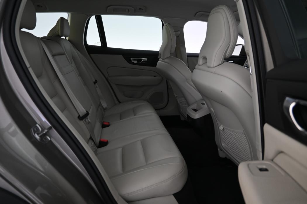 VOLVO V60 Cross Country 2021