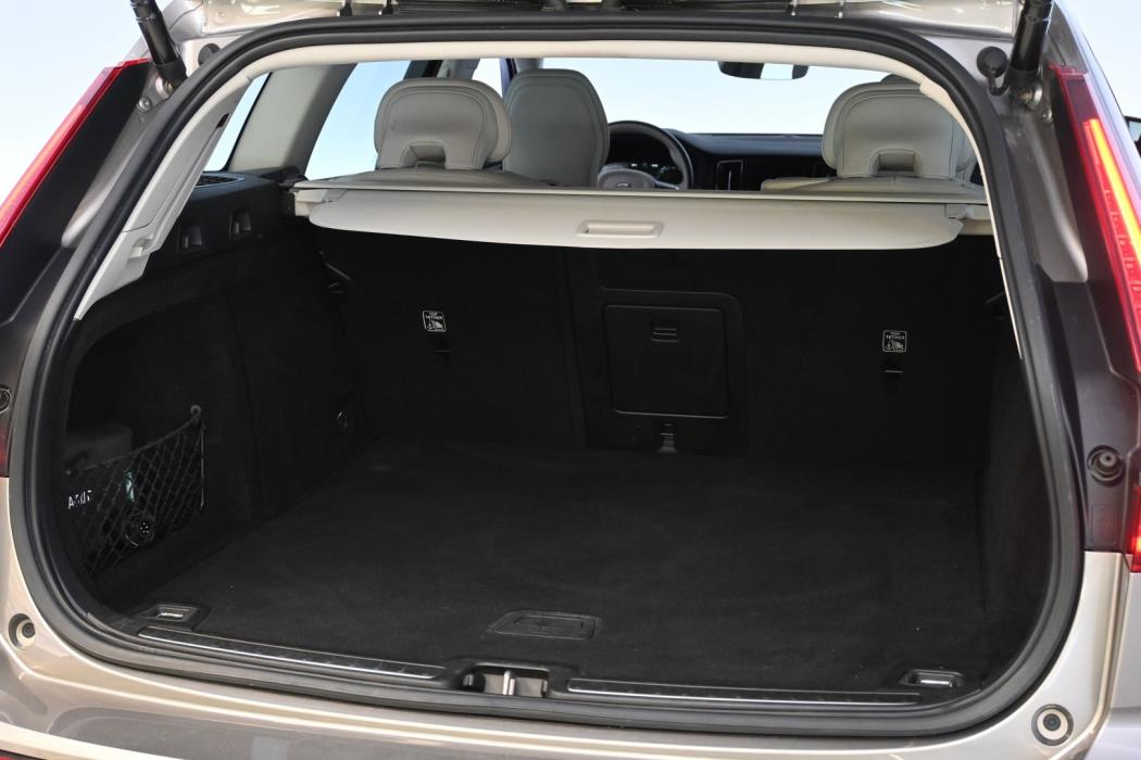 VOLVO V60 Cross Country 2021