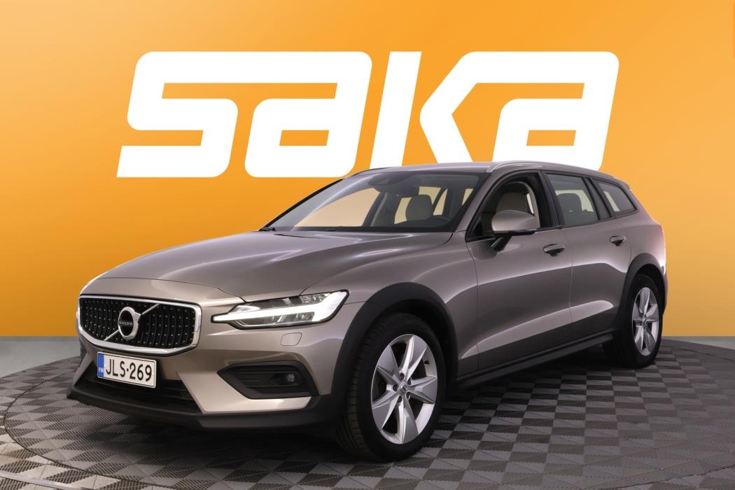 VOLVO V60 Cross Country 2021
