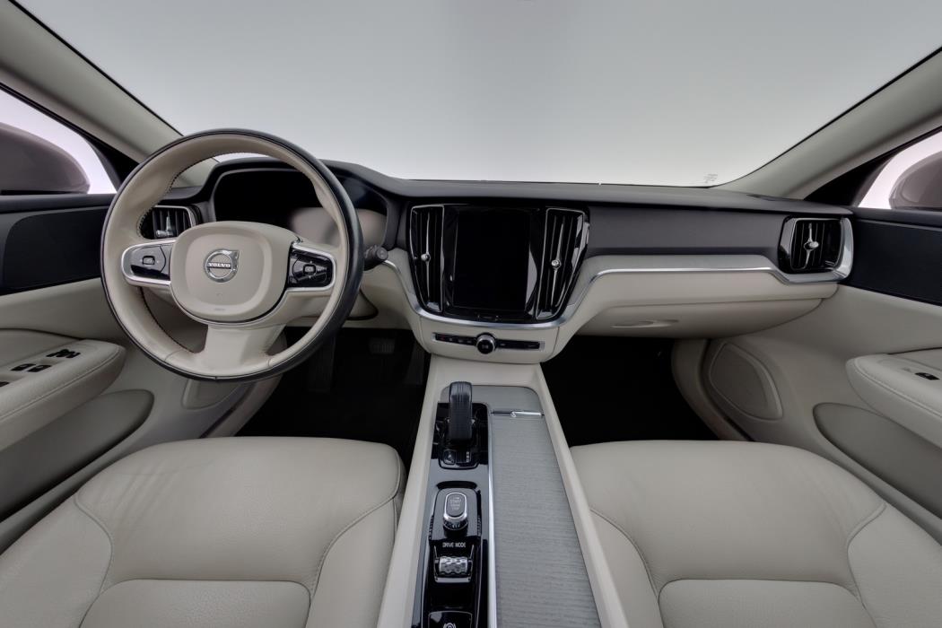 VOLVO V60 Cross Country 2021