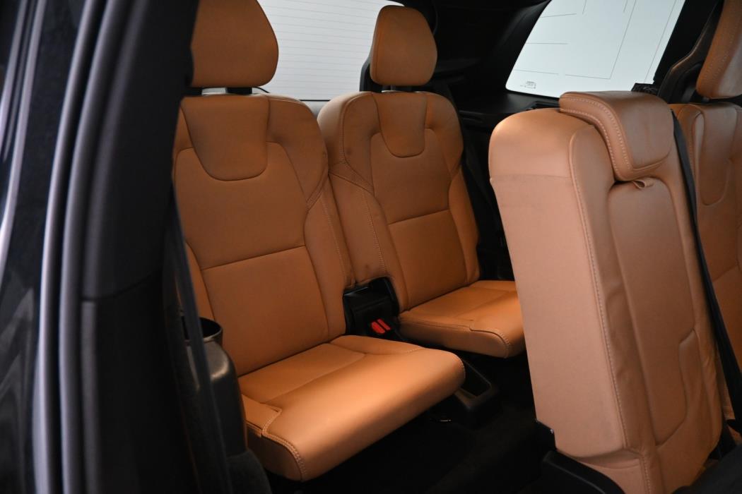 VOLVO XC90 2022
