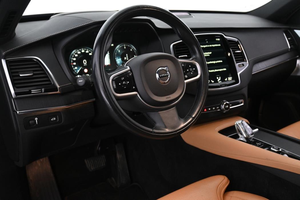 VOLVO XC90 2022