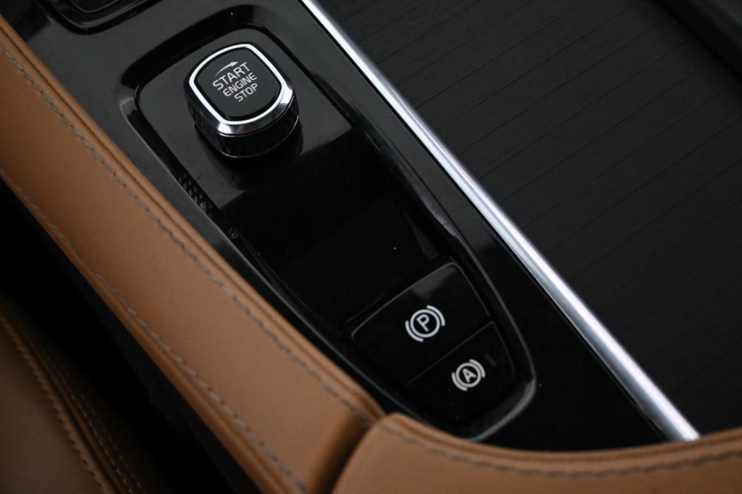 VOLVO XC90 2022
