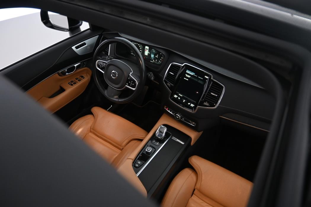 VOLVO XC90 2022