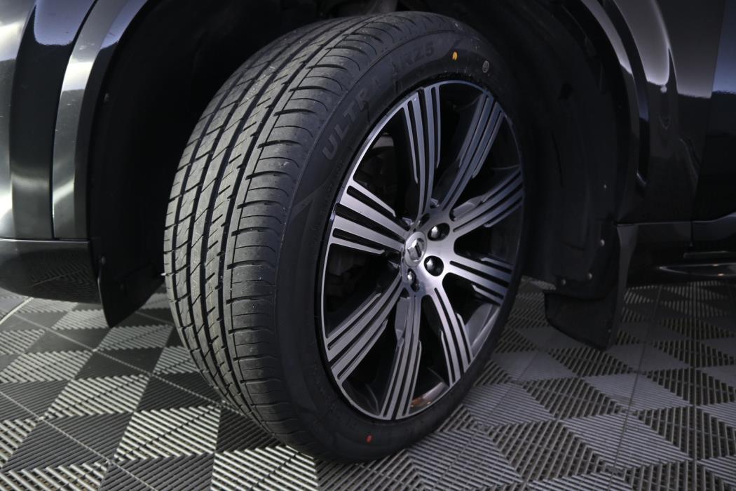 VOLVO XC90 2022