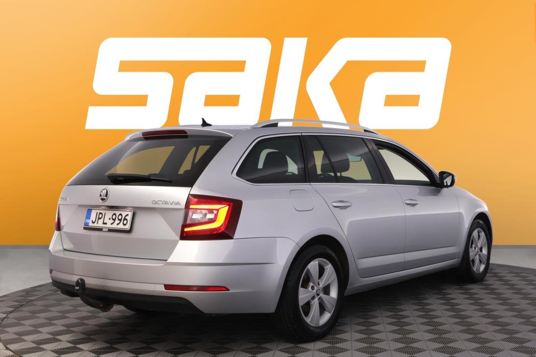 SKODA Octavia 2020