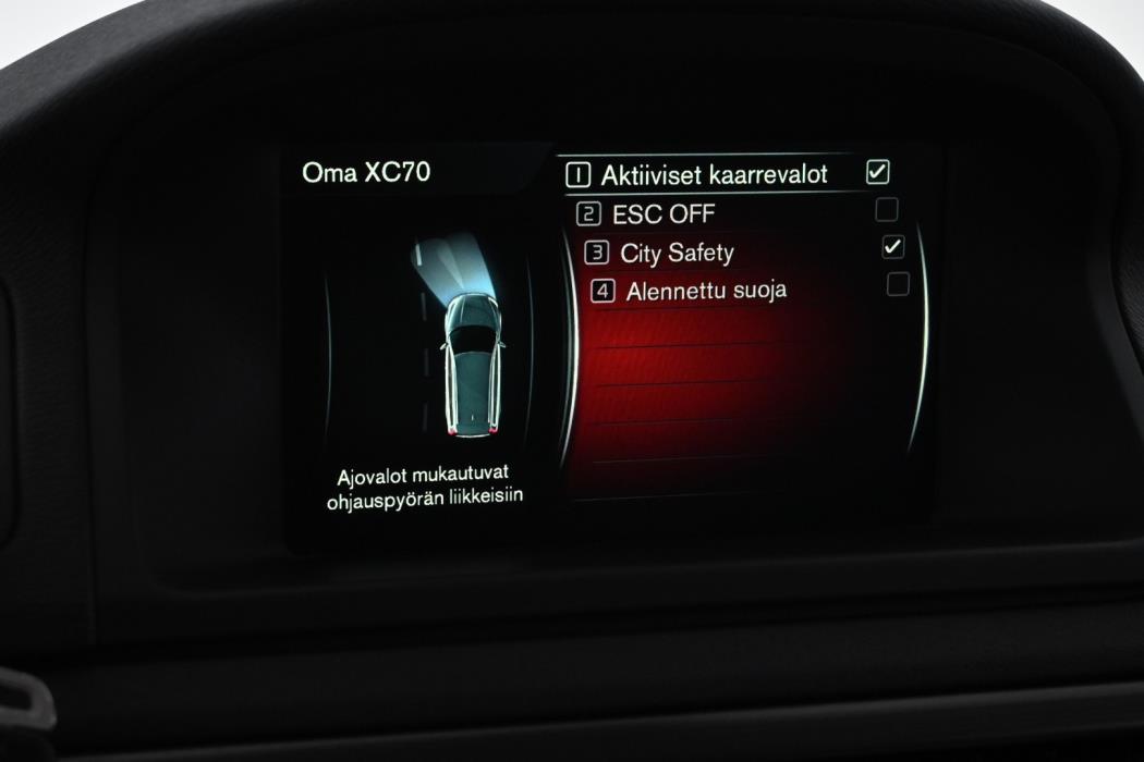 VOLVO XC70 2016