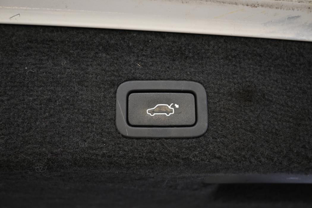 VOLVO XC70 2016