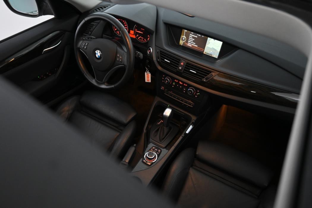 BMW X1 2011