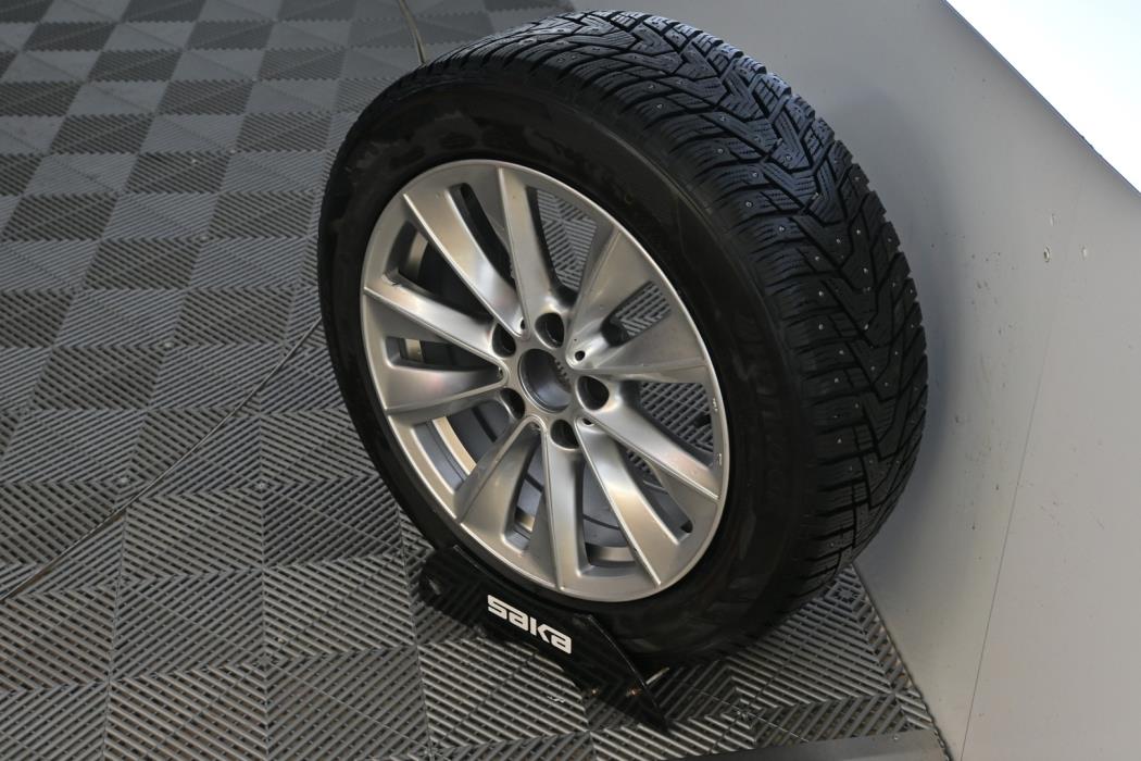 BMW X1 2011
