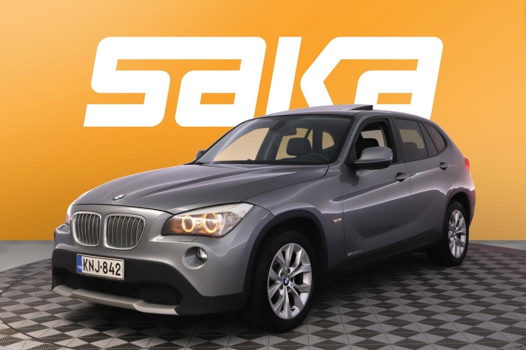 BMW X1 2011