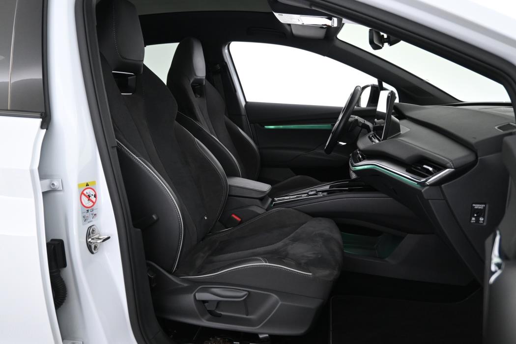 SKODA Enyaq 2023