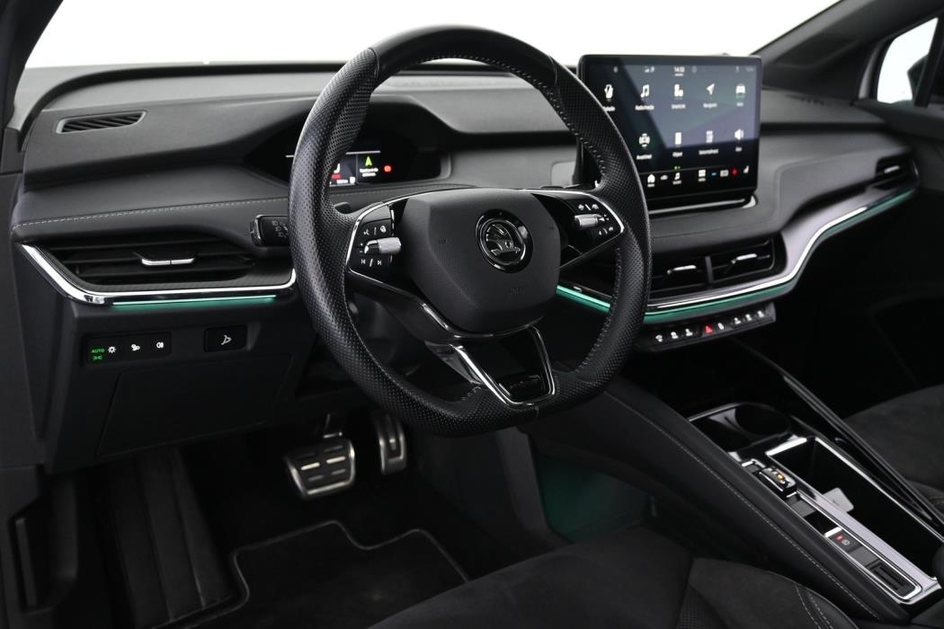 SKODA Enyaq 2023