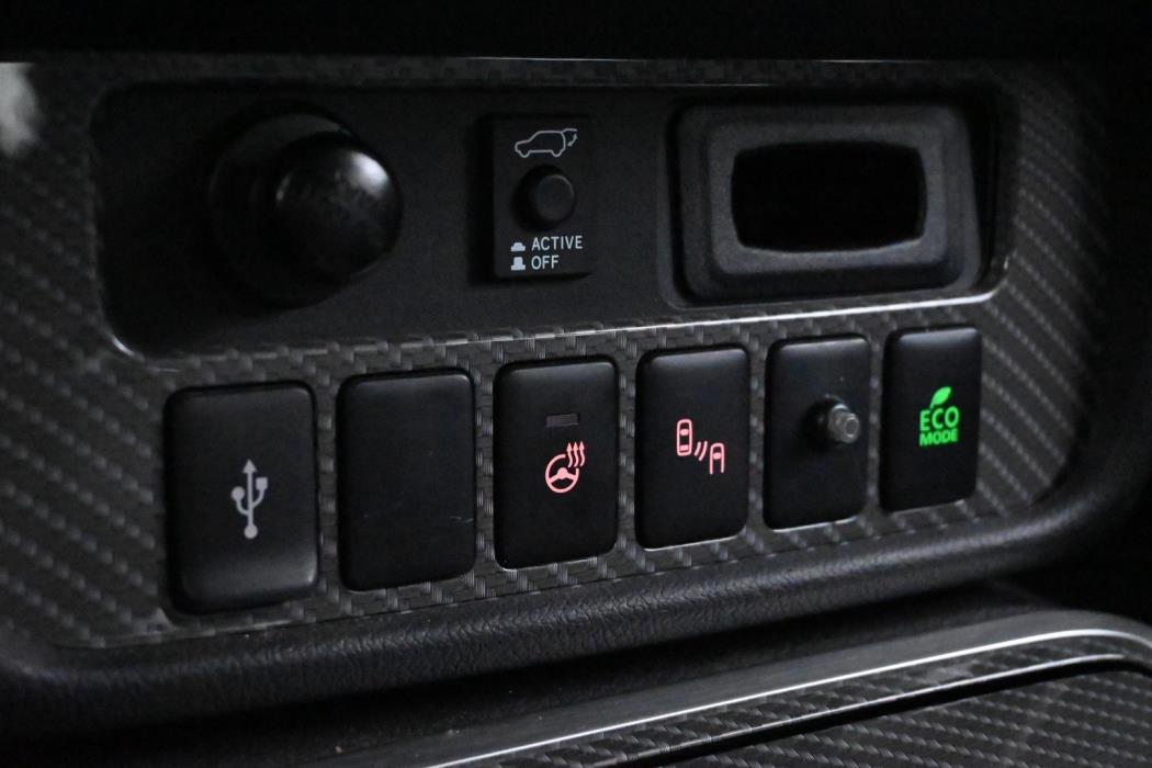 MITSUBISHI OUTLANDER PHEV 2020