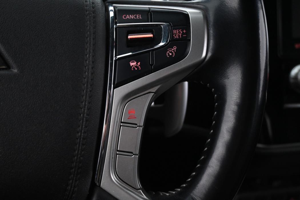 MITSUBISHI OUTLANDER PHEV 2020