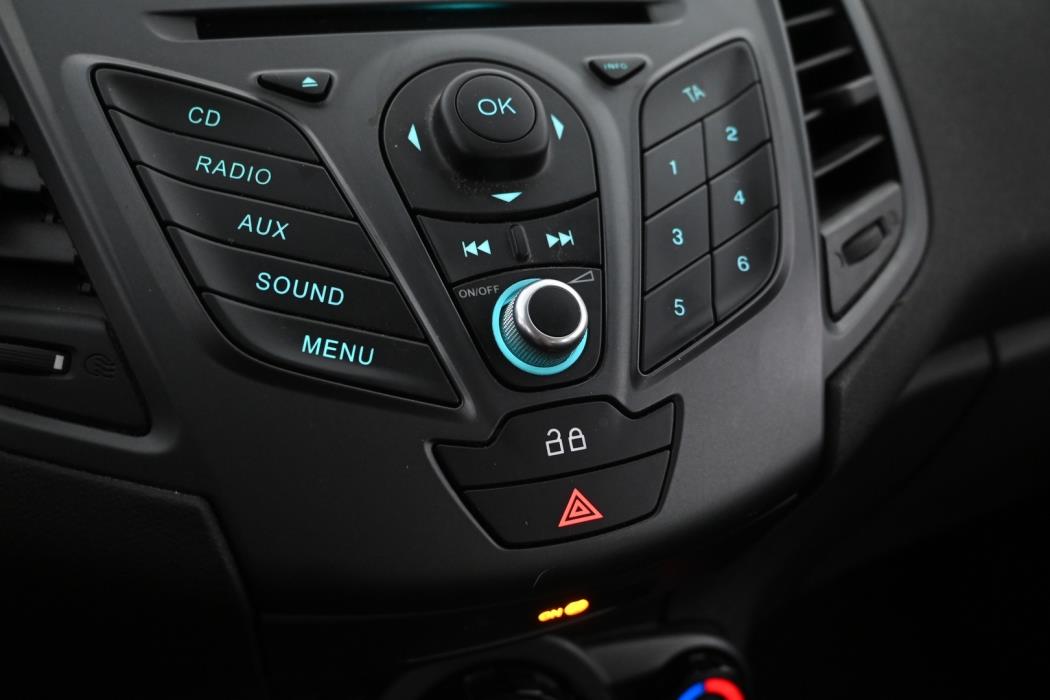 FORD Fiesta 2013