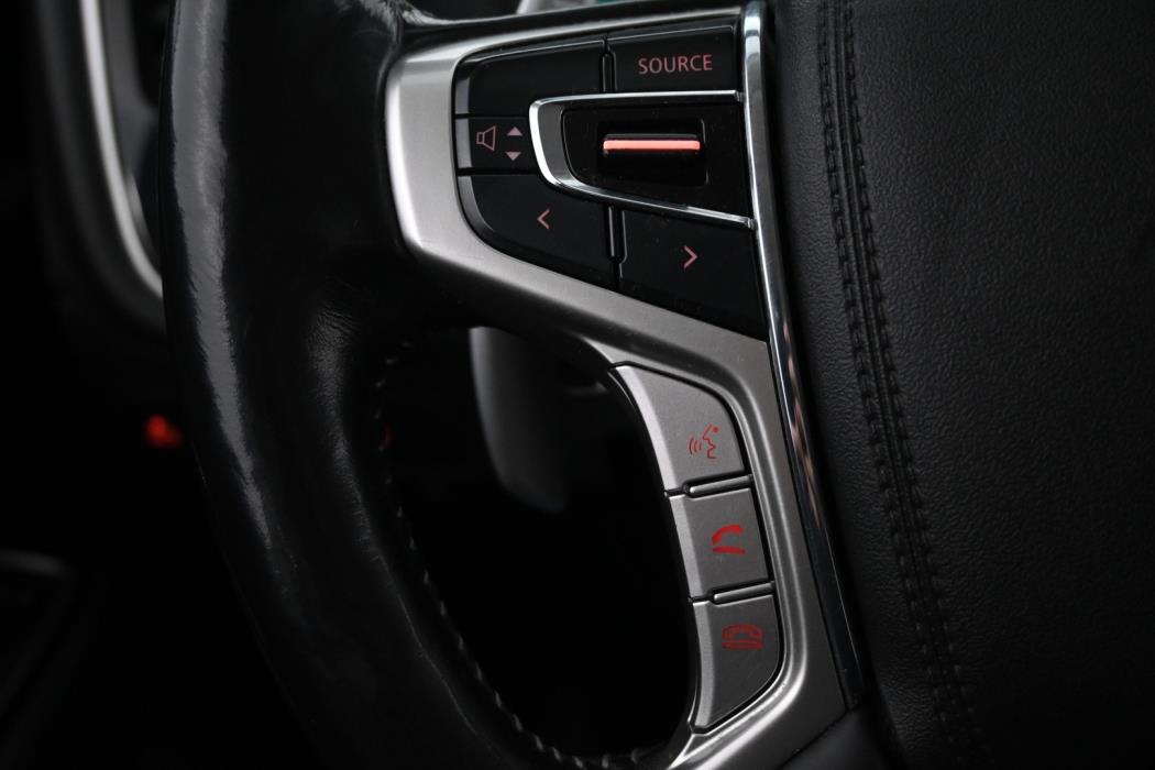 MITSUBISHI Outlander PHEV 2019