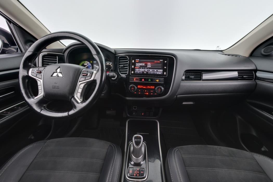 MITSUBISHI Outlander PHEV 2019
