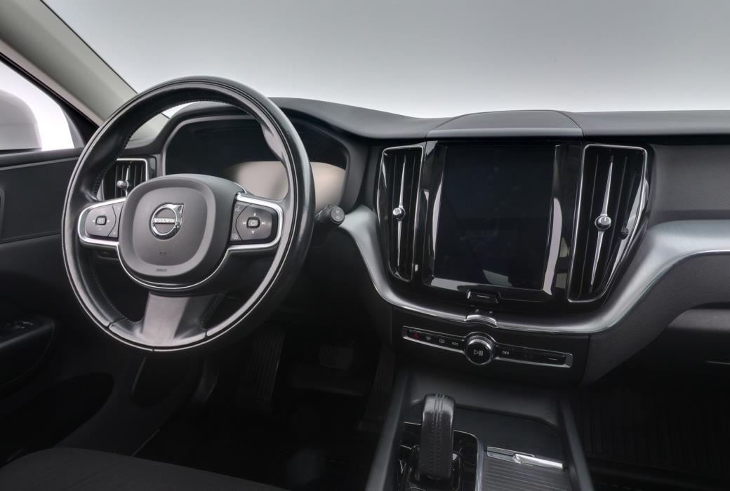 VOLVO XC60 2020