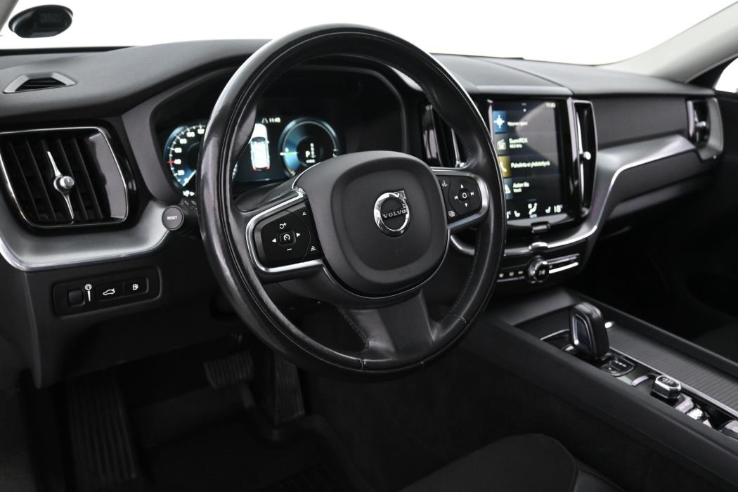 VOLVO XC60 2020