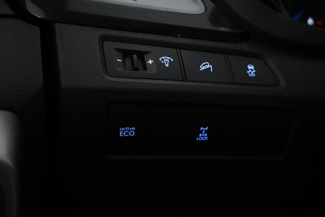 HYUNDAI Santa Fe 2013