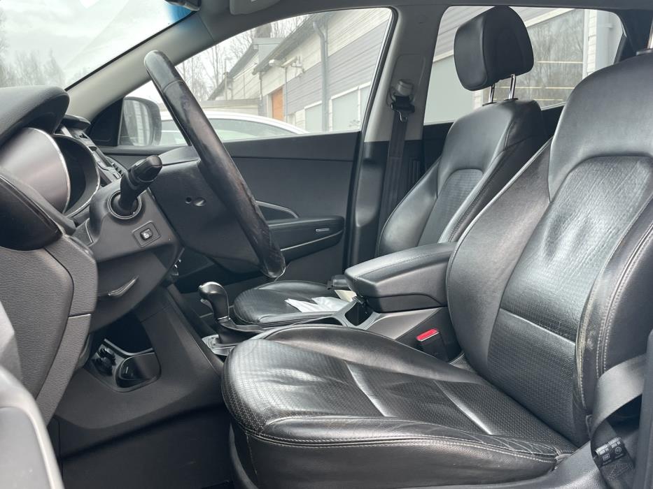 HYUNDAI Santa Fe 2013