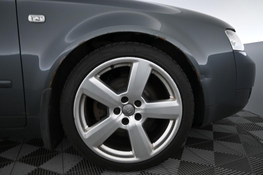 AUDI A4 2003