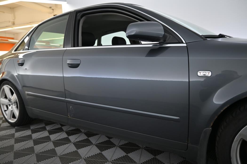 AUDI A4 2003