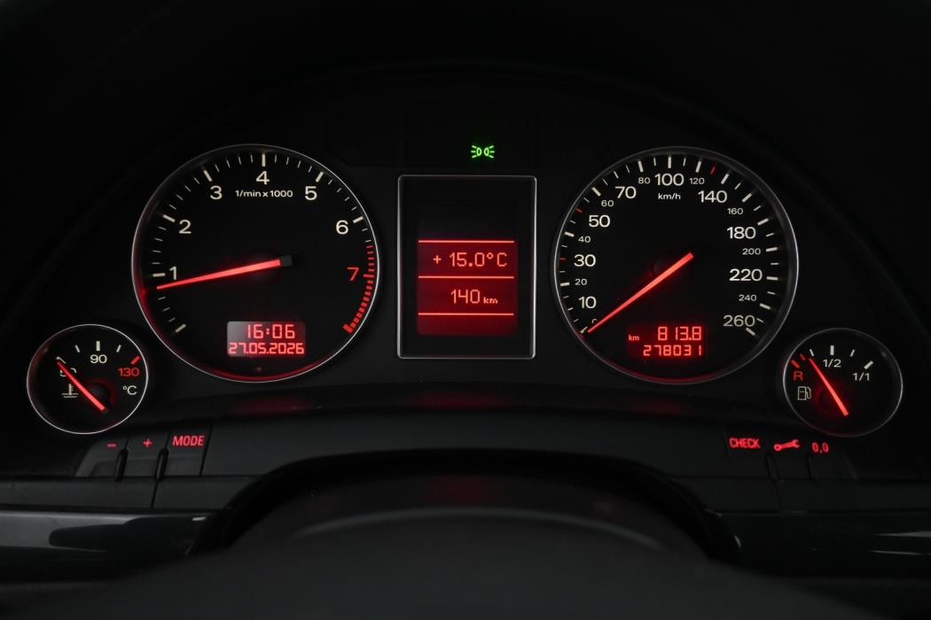 AUDI A4 2003