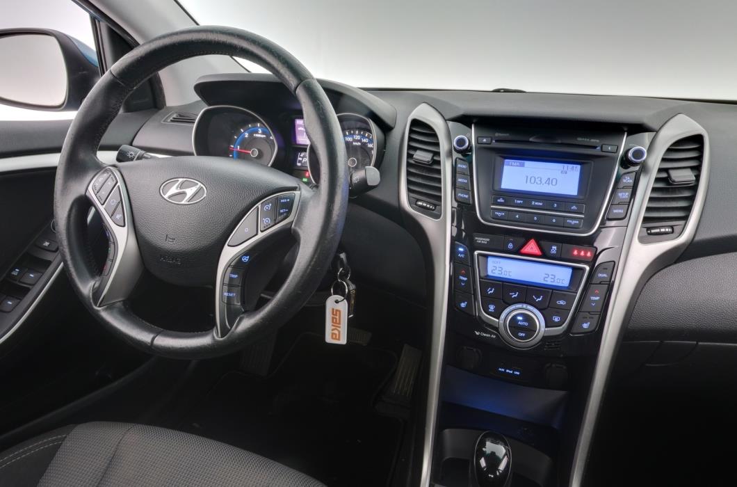 HYUNDAI I30 2013