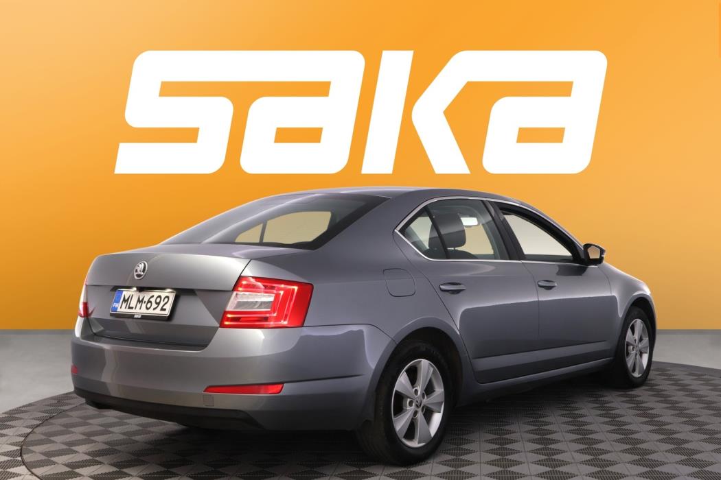 SKODA Octavia 2013
