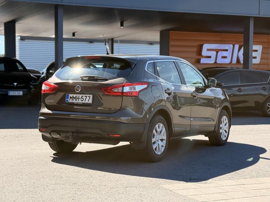 NISSAN Qashqai 2015