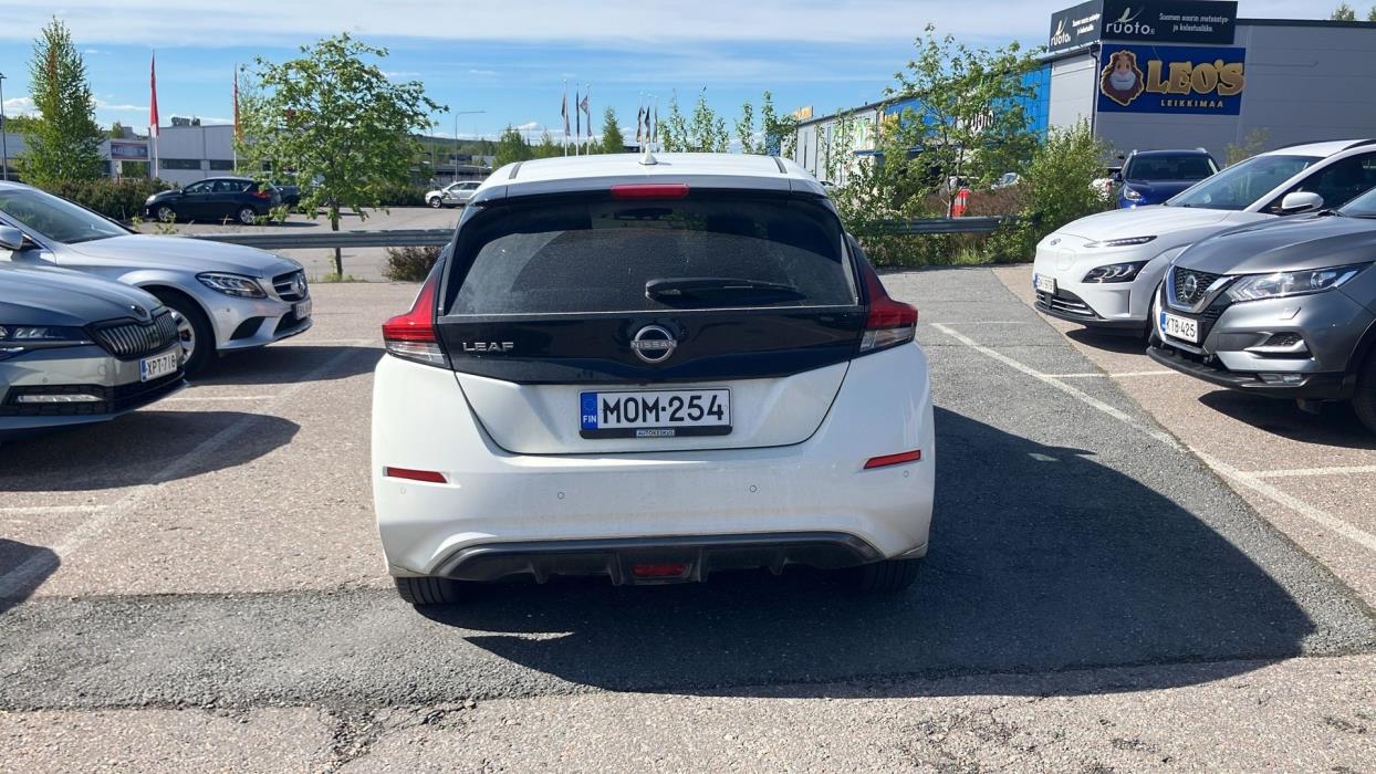 NISSAN Leaf 2023