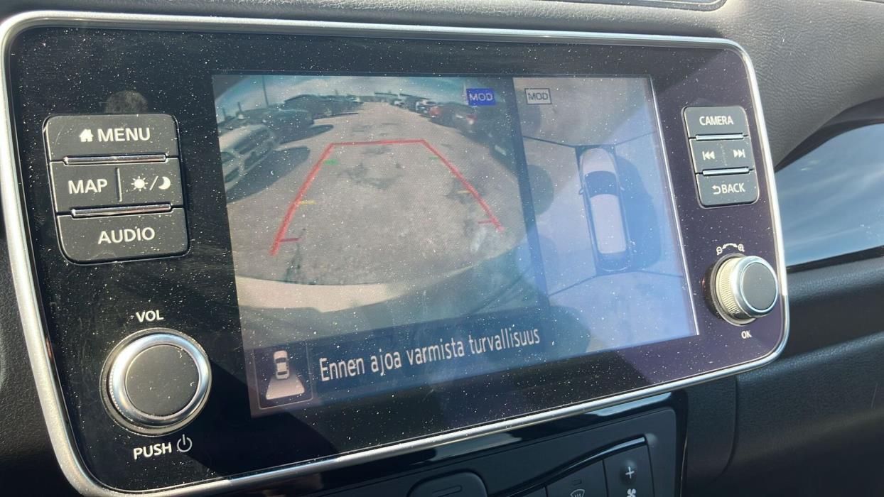 NISSAN Leaf 2023