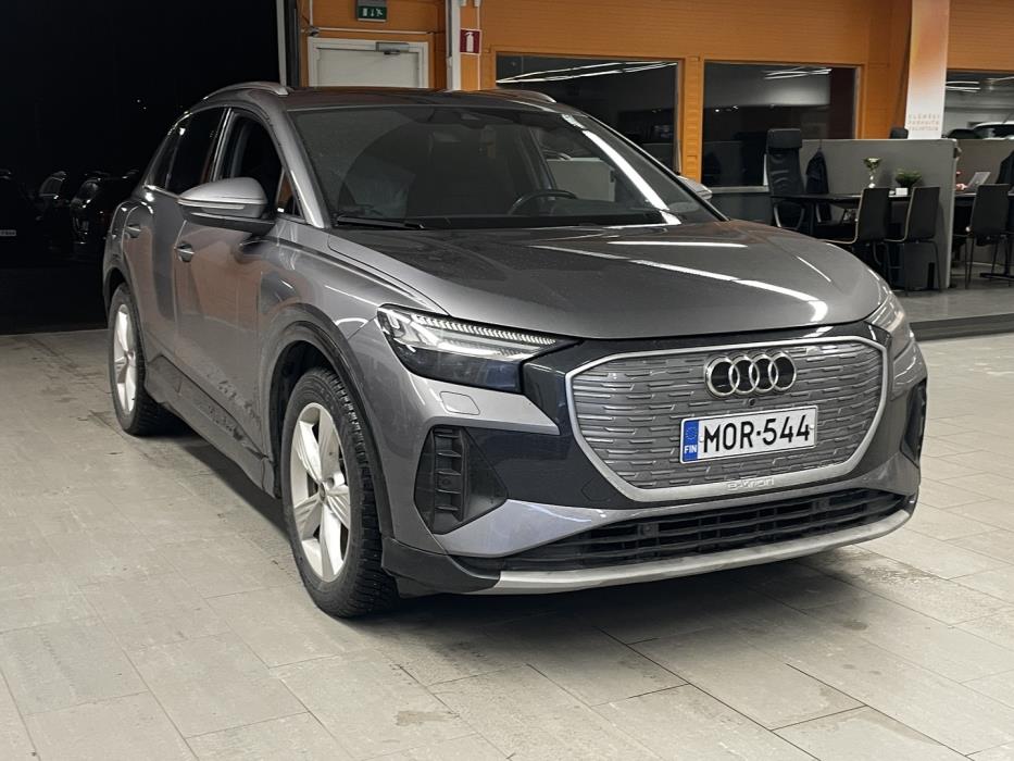 AUDI Q4 e-tron 2023