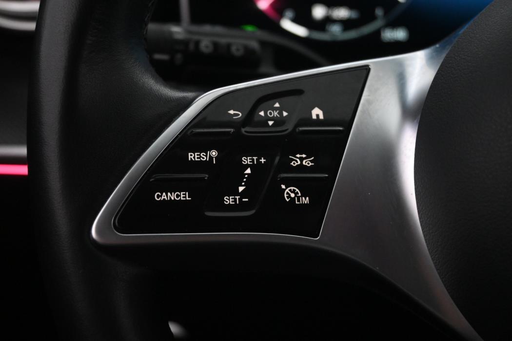 MERCEDES-BENZ C 2023