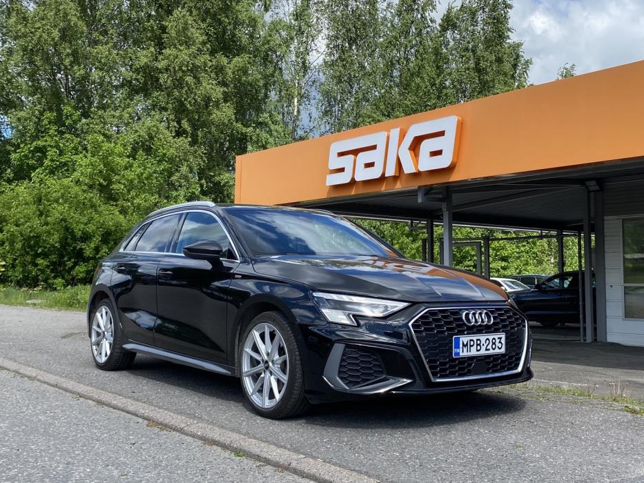AUDI A3 2023