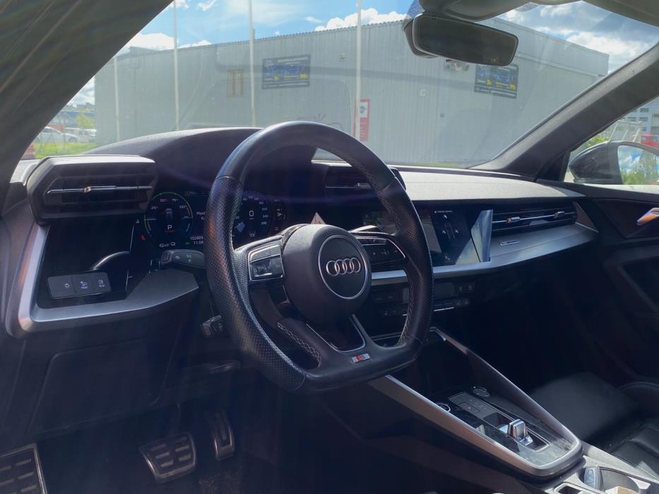AUDI A3 2023