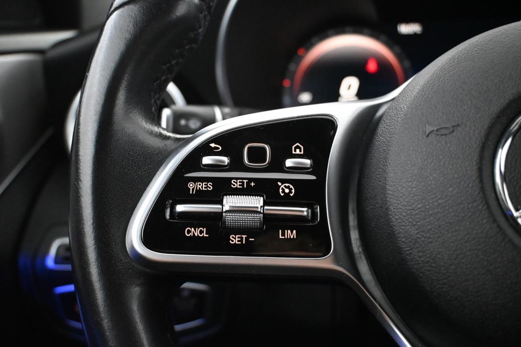 MERCEDES-BENZ C 2019