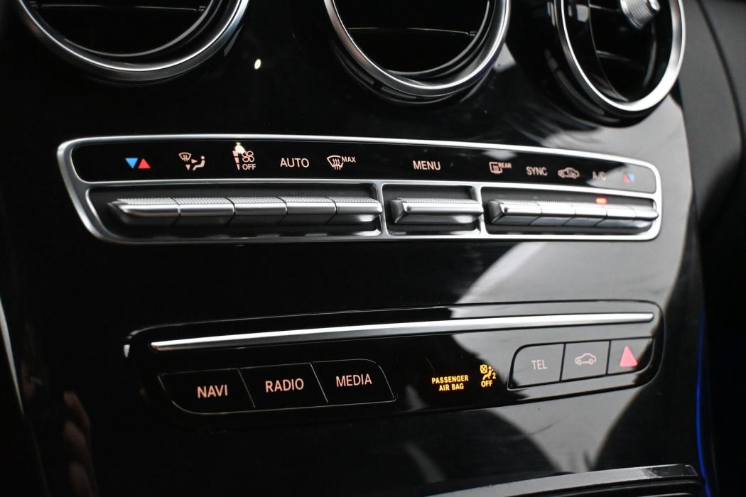 MERCEDES-BENZ C 2019