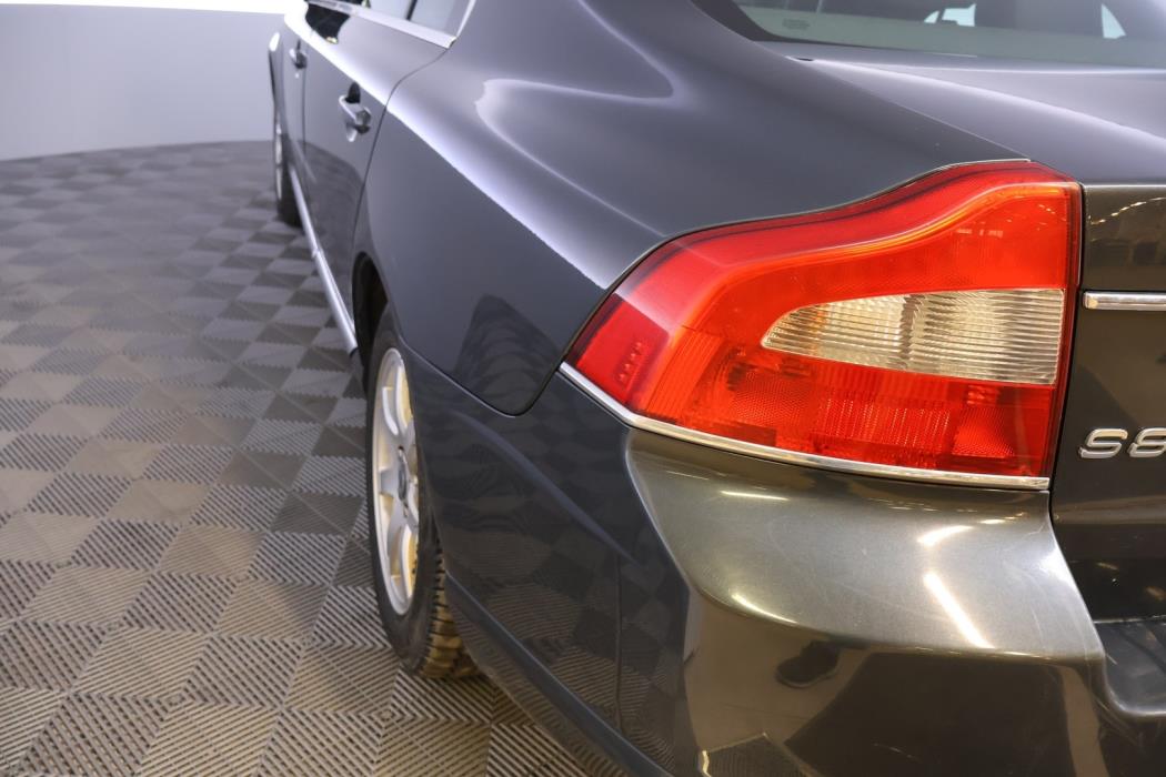 VOLVO S80 2010