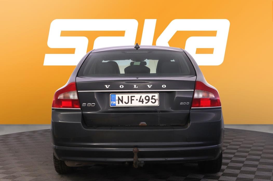 VOLVO S80 2010